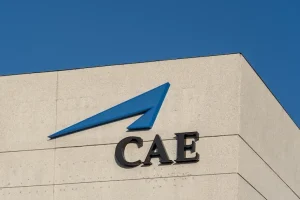 Lire la suite à propos de l’article CAE touche un nouveau sommet historique